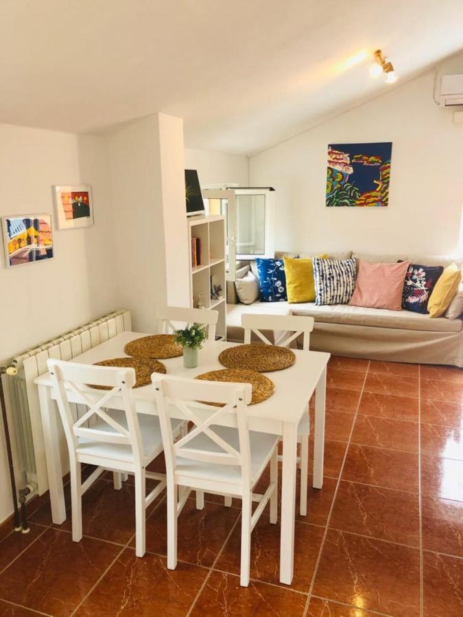 Apartments Barbaresko Lumbarda Exterior foto